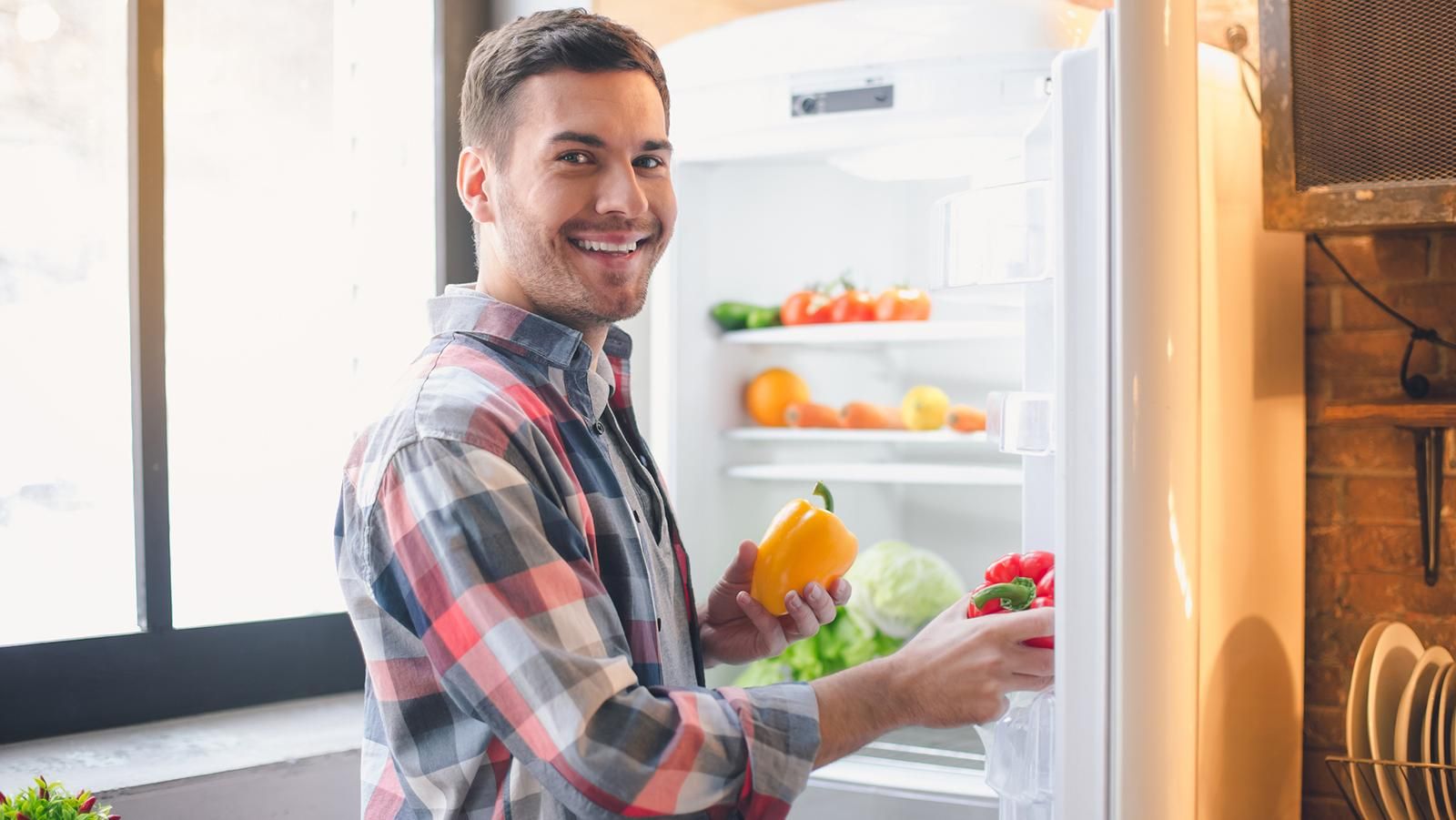 як вибрати бюджетний холодильник