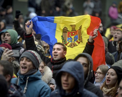 Заступник генсека НАТО закликав Молдову бути сміливішою