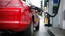АЗС почали підвищувати ціни на дизель та автогаз: бензин подешевшав
