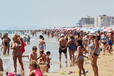 Море – не туалет: курорт Іспанії вводить штраф для туристів 