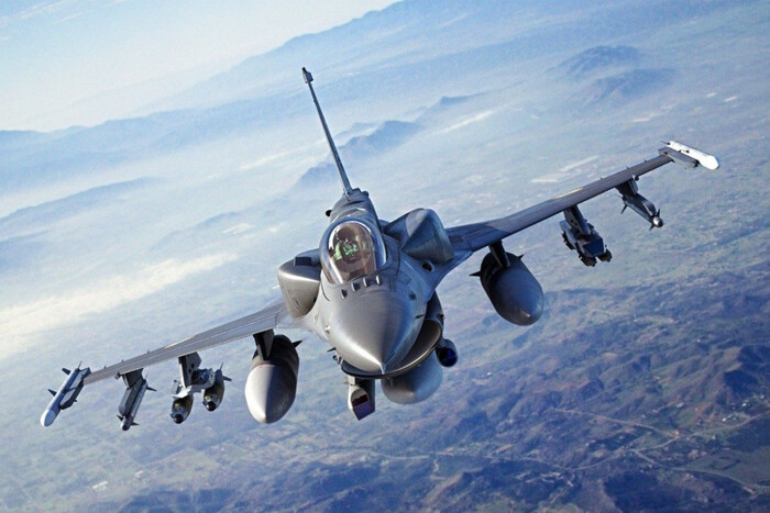 Часть предоставленных F-16 будет базироваться не в Украине – Воздушные силы