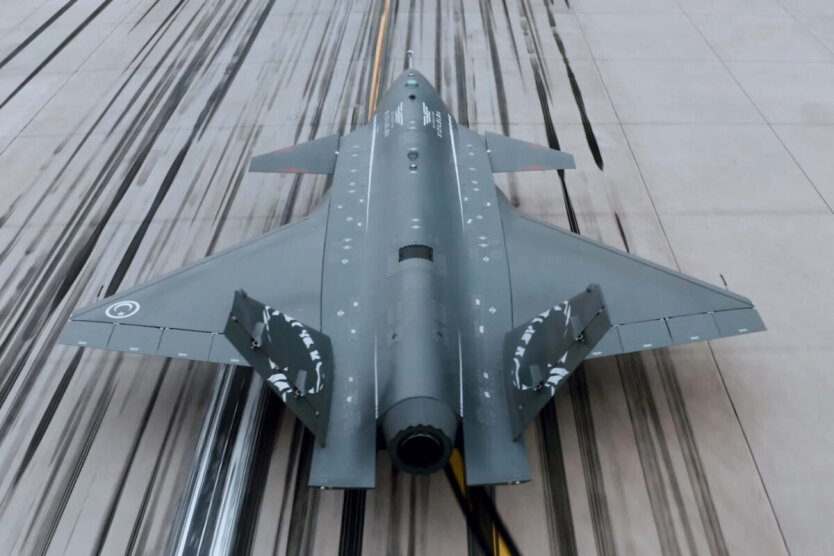 Турция начнет использовать прототип беспилотного истребителя