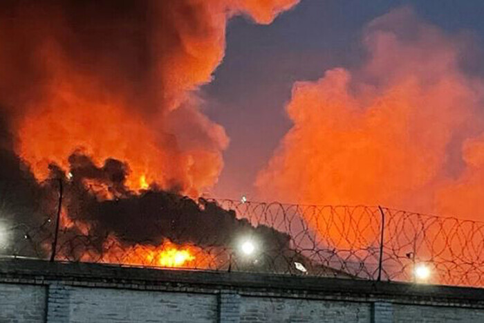 Росія знову у вогні: масштабна пожежа спалахнула у Волгограді