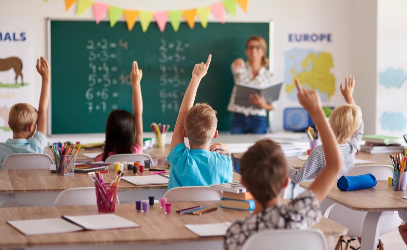 Украина и Польша готовят соглашение по обучению украинских детей в польских школах