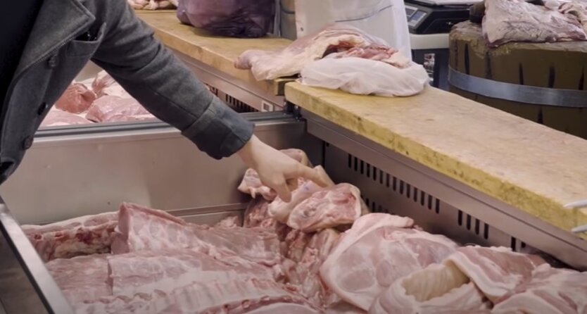 В Україні дорожчає м'ясо: скільки коштують свинина та сало у червні