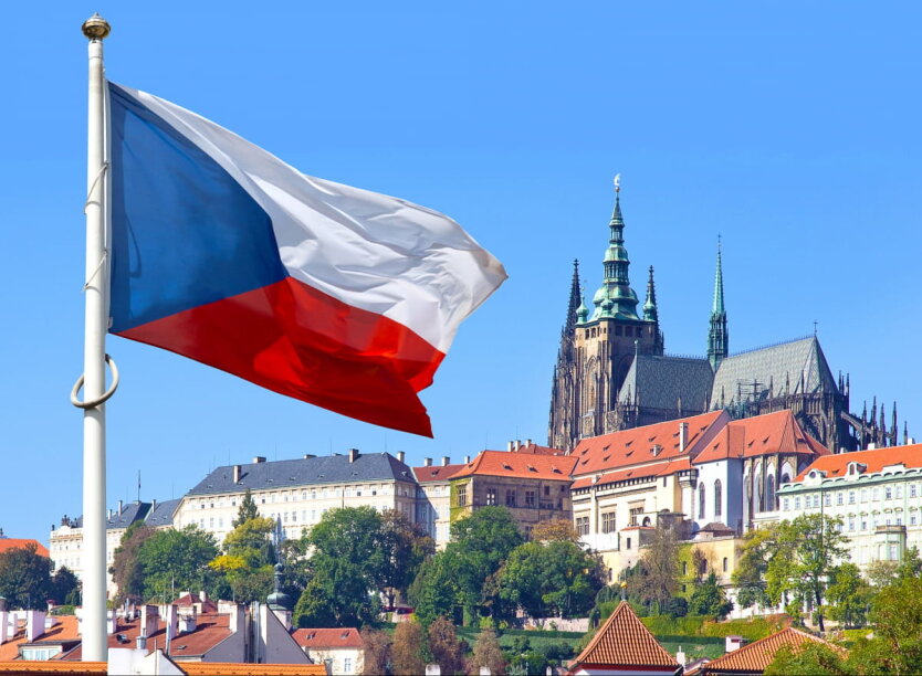 Чехия собрала необходимую сумму для передачи Украине 800 тысяч боеприпасов, - Павел