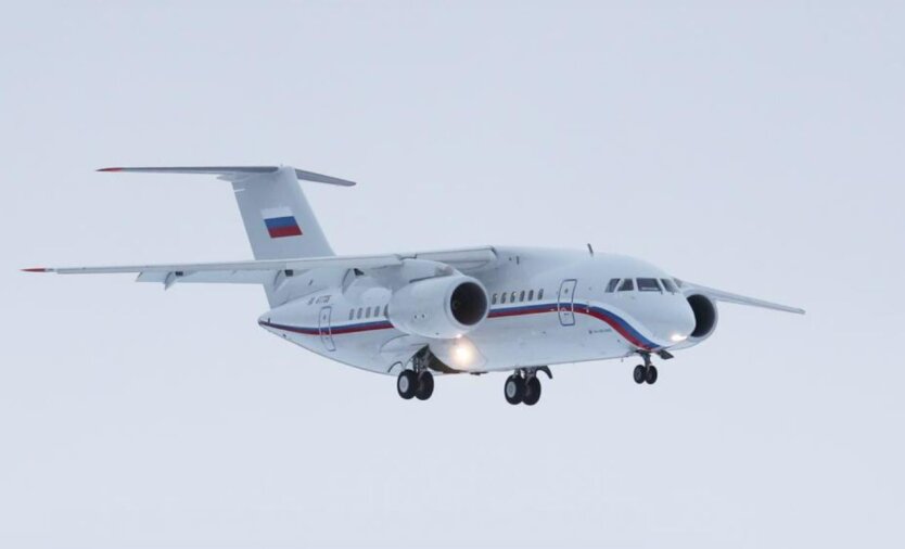 Україна конфіскувала два літаки російської компанії
