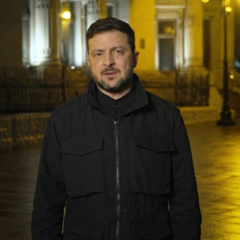 Зеленський обговорює закупівлю зброї