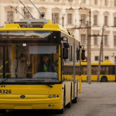 Пенсіонери користуються безкоштовним транспортом