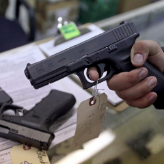 Українці зберігають спокійну сімейну обстановку