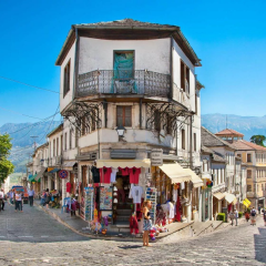 Украинские граждане ищут убежище в Албании