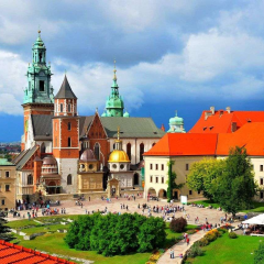 Українські біженці отримують нові виплати