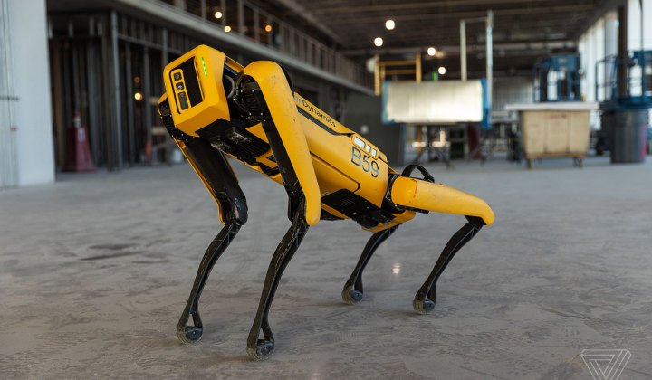 Украине передали робота-собаку для разминирования