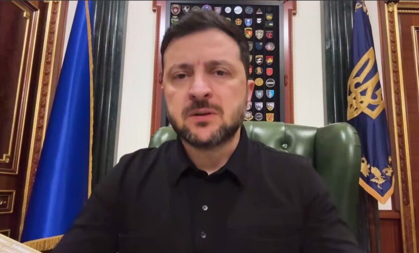 Zelensky at negotiations with Trump