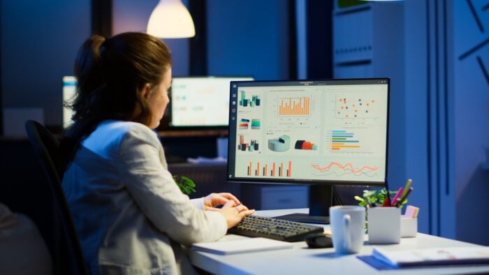 what does the word overtime mean and how to calculate