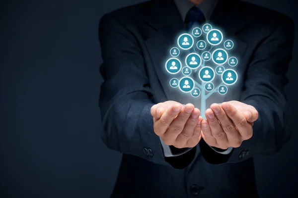 Changing the name of the enterprise: actions of the HR specialist