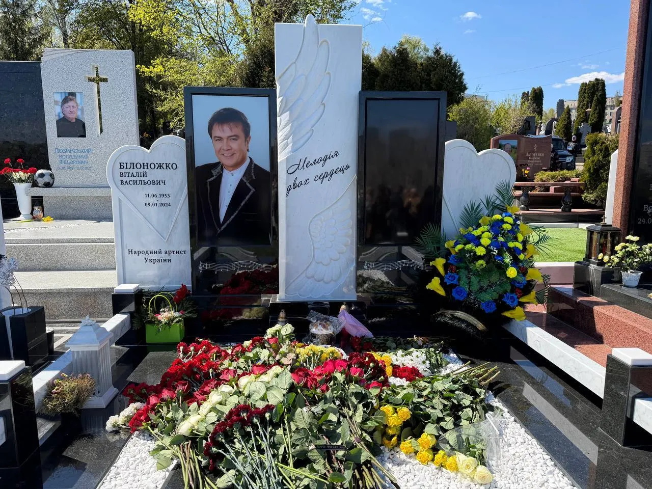 Monument to Vitaliy Bilonozhko. Photo: GORDON