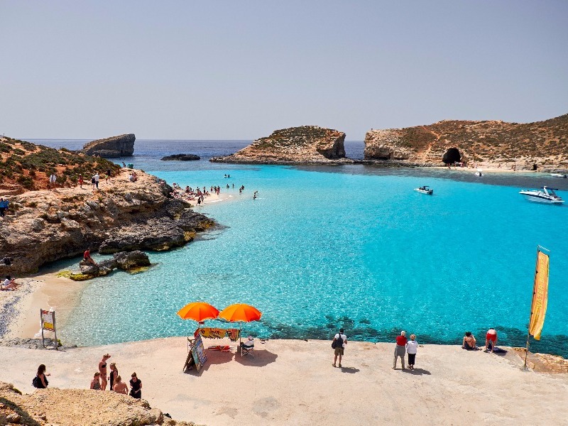 how to relocate to malta