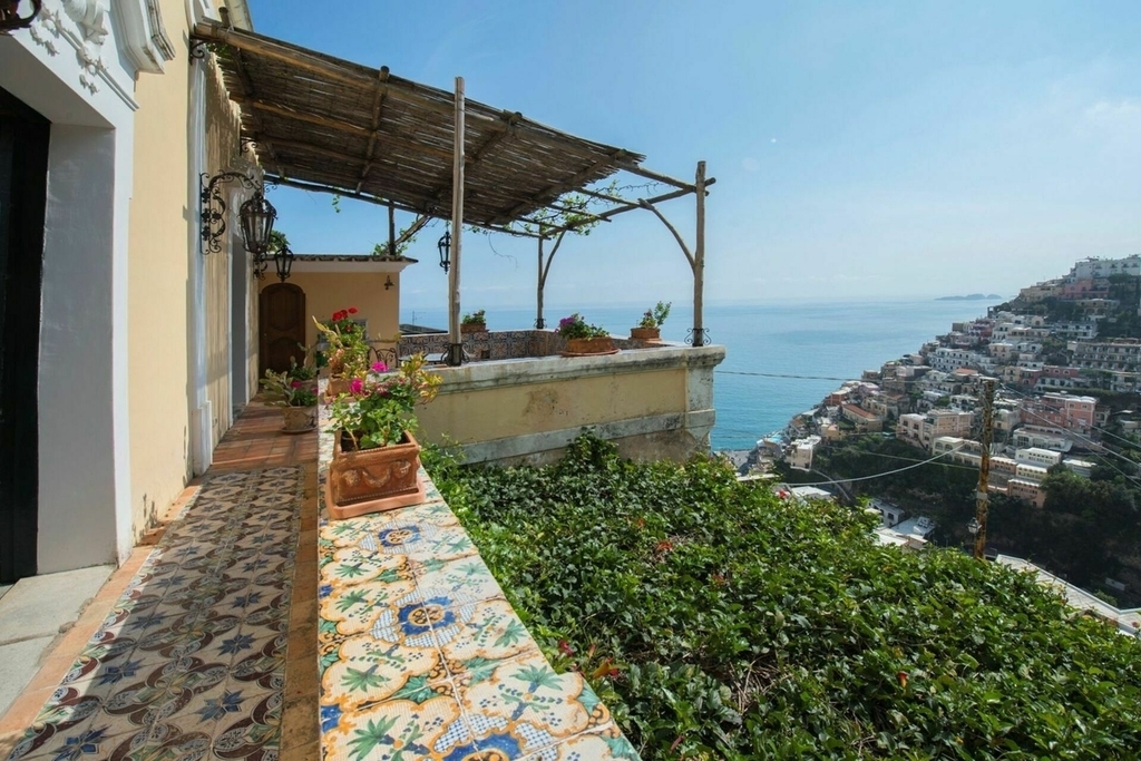How to Buy an Apartment in Italy: Documents