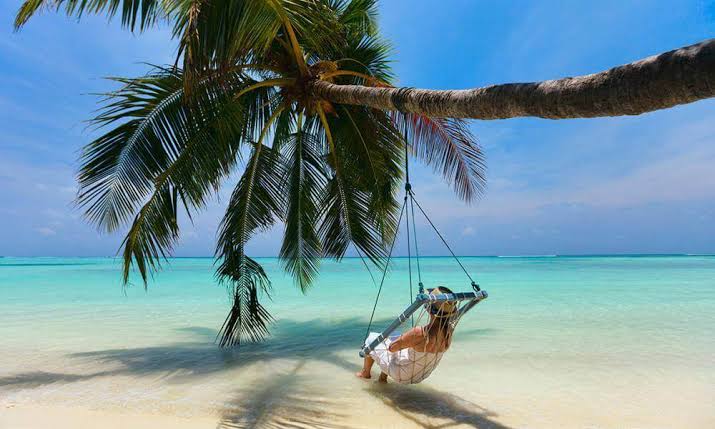 Do Ukrainians need a visa to the Maldives: what you need to know