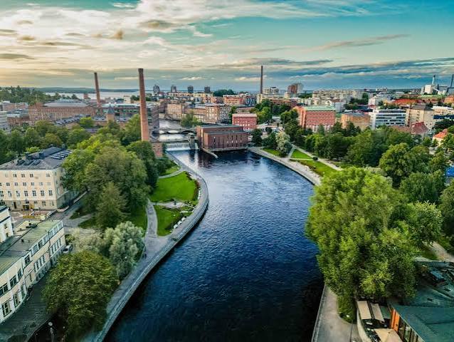 Finland for Ukrainians: refugees