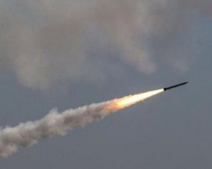 Російські ракети над Україною ‒ повідомляють про перші вибухи