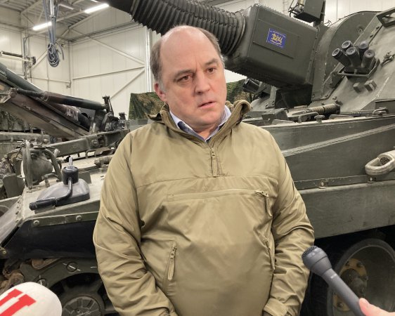 Воллес розповів про втрати Росії та висловився щодо британських танків