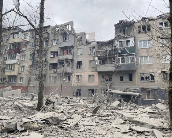Росіяни обстріляли три міста на Донеччині, вбили людину