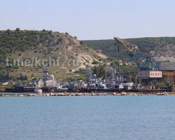 В Крыму оккупанты уничтожают украинские корабли