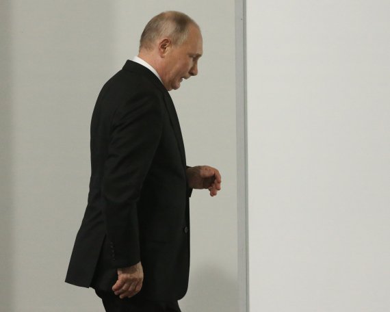 Путин впервые за 200 дней поедет за границу