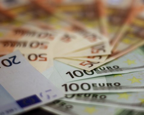 Европарламент поддержал Фонд помощи Украине на €50 млрд