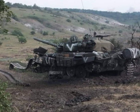 Более 1,3 тыс. оккупантов и 55 танков - обновили потери РФ за сутки