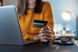 Переваги та недоліки онлайн кредитів: Чи варто брати позики через інтернет?