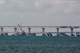 Оккупанты эксплуатируют Керченский мост для кражи украинских полезных ископаемых