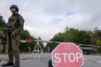 В Одессе на блокпосту водитель наехал на военнослужащих ТЦК