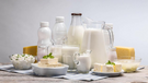 Украинцам показали, как изменились цены на молоко, сыр и сметану в июле