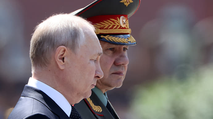 Путін просить Шойгу негайно зупинити контрнаступ українців