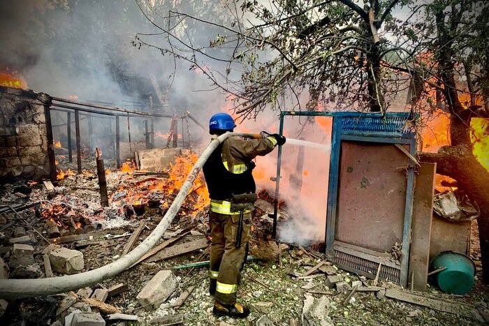 Разрушенные школа и детский сад на Херсонщине