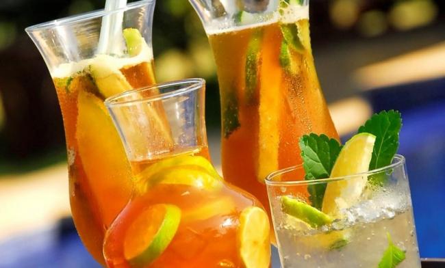 Что пить в жару чтобы не потеть: простые рекомендации
