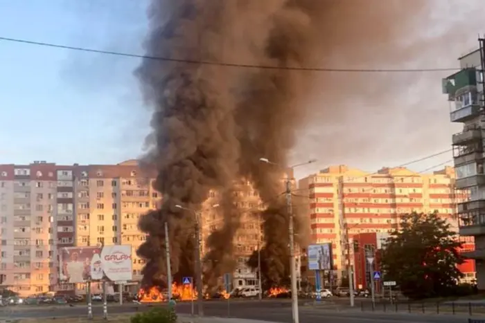 Фото последствий попадания в Сумах