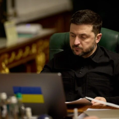 Зеленский о переговорах с РФ: Украина готова к встрече на нейтральных площадках
