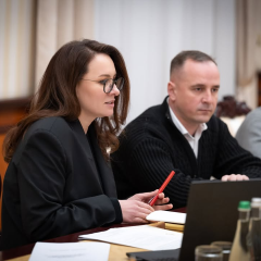 Генератори для урядових зв'язків в Україні