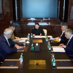 Зеленский проводит совещание после ударов Ирана