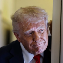 Трамп із фастфудом та здоровою їжею