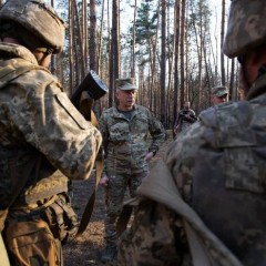 Сирський обговорив план збереження життя військовослужбовців
