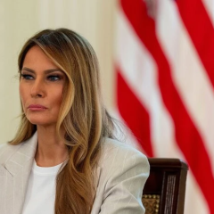 Меланія Трамп і українські діти обнімалися