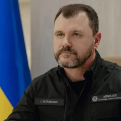 Рада инициировала увольнение министра Клименко