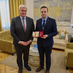 Глава ЮНИСЕФ награжден орденом Украины