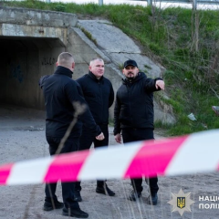 Чоловік розстрілює військових на Рівненщині