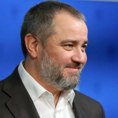 Павелко скрывается от власти